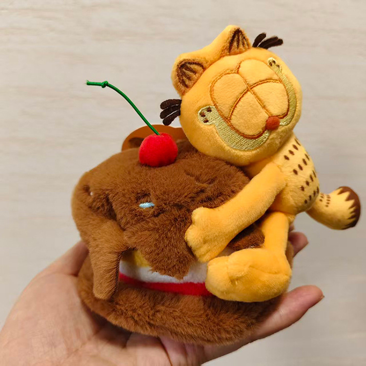 دمى محشوة أصلية على شكل شخصيات - مراجعة Dog Toys وسعره
